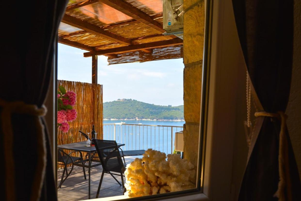 Apartment And Room Sveti Jakov دوبروفينك المظهر الخارجي الصورة