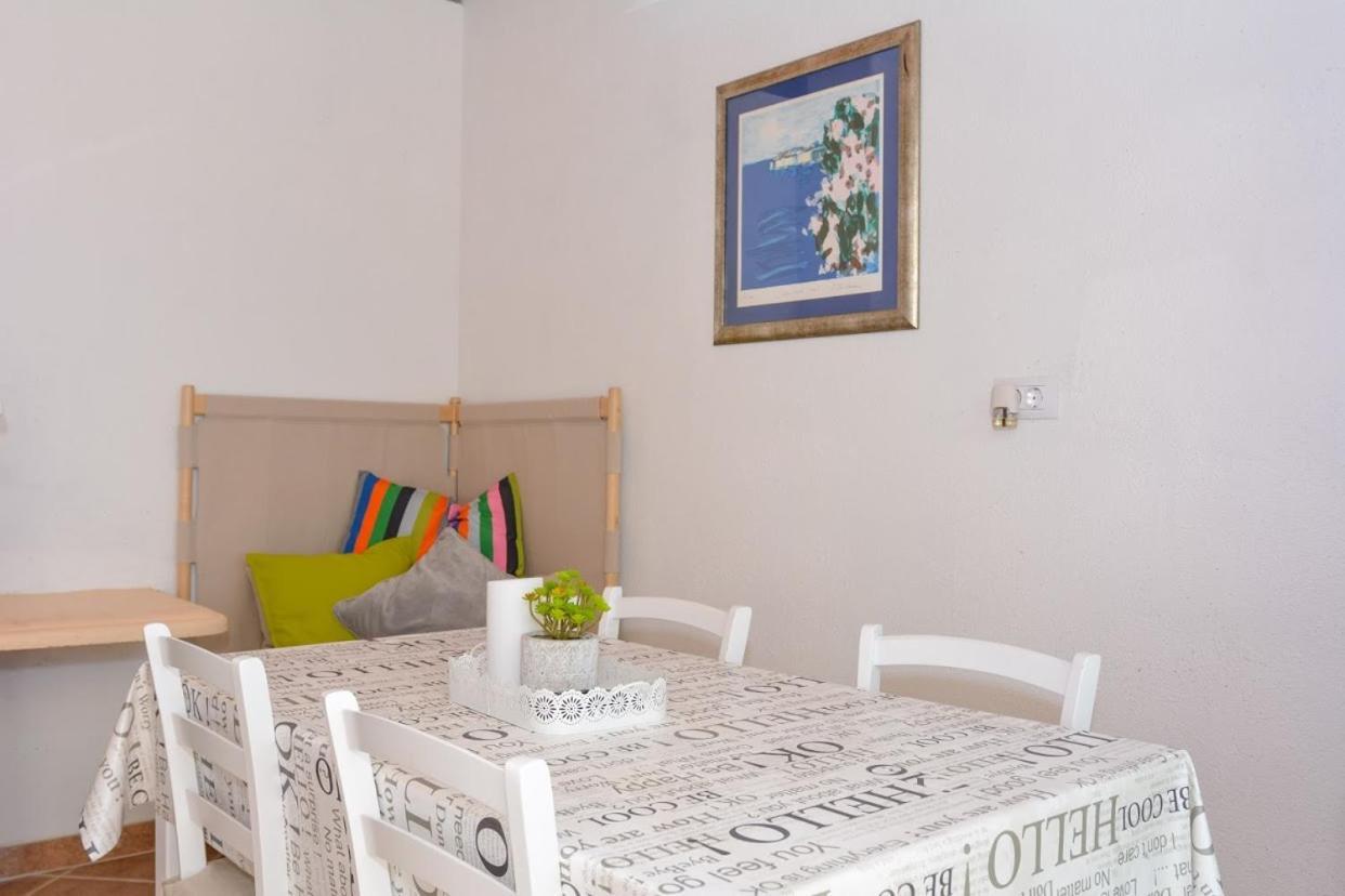 Apartment And Room Sveti Jakov دوبروفينك المظهر الخارجي الصورة