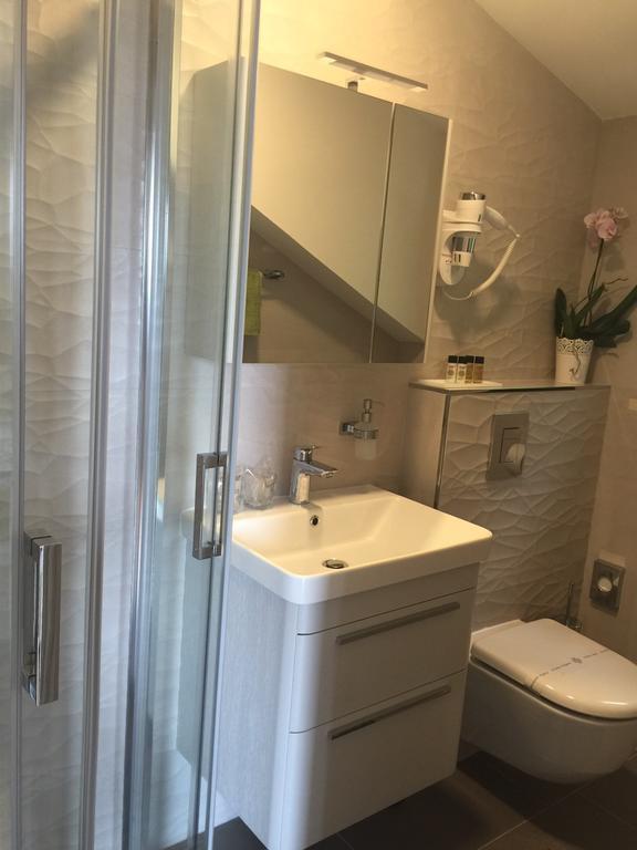 Apartment And Room Sveti Jakov دوبروفينك المظهر الخارجي الصورة